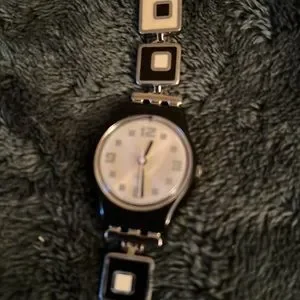 Swatch | Accessories | Three Used Swatch Watches Hardly Used  display picture 3